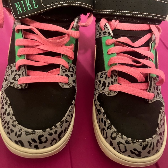 NIKE Air Leopard & 💗Pink/Green Hi-Tops 💚 - Picture 6 of 6